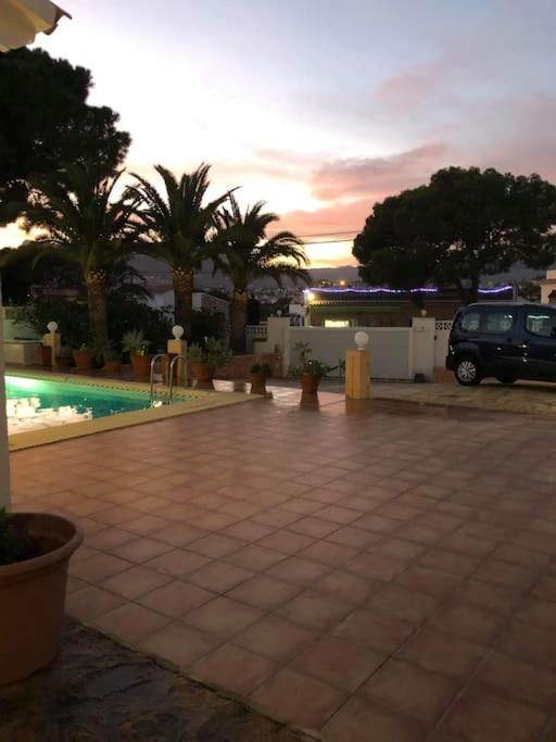 Villa Lumen Кальпе Экстерьер фото